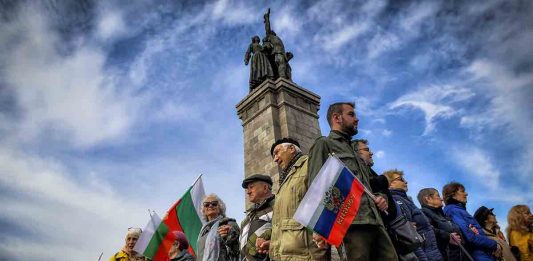pametnik-na-savetskata-armia